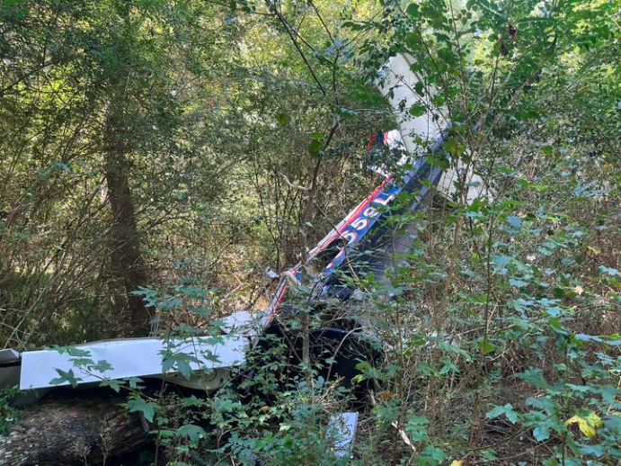 Mueren instructor de vuelo y su alumno tras estrellarse su avioneta en el condado de Paulding