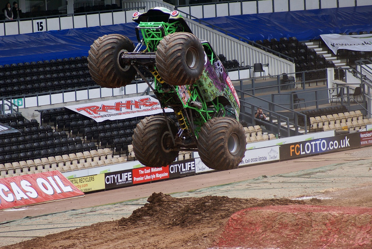 Buscas qué hacer este finde en Savannah? Monster Jam vuelve a Savannah para brindar diversión familiar