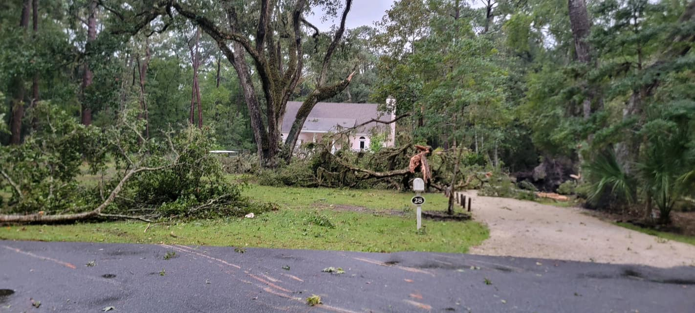 6 tornados confirmados en Carolina del Sur como consecuencia del huracán Helene. 3 de ellos ocurrieron en Beaufort, los otros 3 en Charleston
