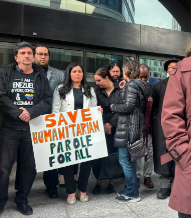 Corte de Apelaciones federal niega a la Administración de Trump la revocación del Parole Humanitario CHNV